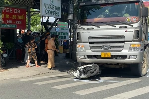 Nam thanh niên bị xe ben cán chết ở Tân Phú