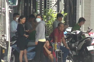 Phát hiện 2 thi thể trong phòng trọ khóa cửa ở quận Bình Tân