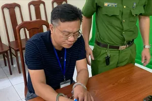 Làm giả giấy để lừa bán căn nhà ở quận 3 với giá 60 tỉ 