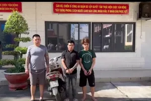 Công an Gò Vấp bắt 3 người liên quan vụ cướp giật ở đường Thống Nhất