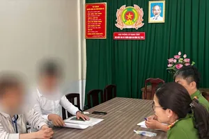 Công an trả lại tài sản của cô gái bị giết, phi tang thi thể ở Thủ Đức cho gia đình