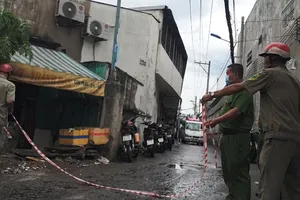 Cháy nhà trọ, một người phụ nữ tử vong nghi tự thiêu ở Bình Tân