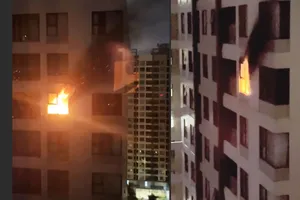 Cháy tầng 19 chung cư Akari 2 ở Bình Tân, hàng trăm cư dân tháo chạy