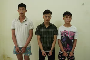 Bắt 3 người trong vụ cướp giật kéo lê hàng trăm mét ở Tân Bình