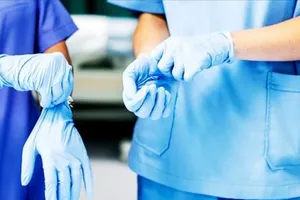 Điều tra vụ mất 231.000USD tiền cọc mua găng tay y tế đợt dịch COVID-19