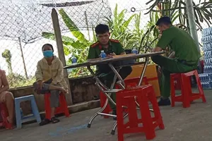 Bị cáo trong vụ ‘đánh hàng xóm thừa sống thiếu chết’ treo cổ tự vẫn