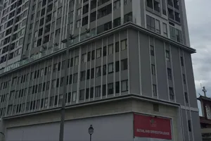 Công an Quận 4 truy tìm 1 người trong vụ ‘lừa cho thuê Chung cư River Gate’