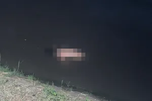 Phát hiện thi thể nam giới tại nhà máy xử lý nước thải ở TP.HCM