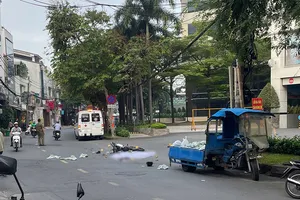 Va chạm xe ba gác ở Tân Bình, nam thanh niên tử vong tại chỗ