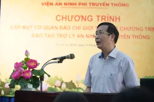 Lần đầu ra mắt chương trình đào tạo bảo vệ kiêm vệ sỹ, thư ký