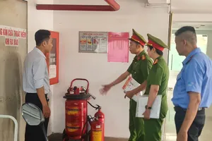 Cảnh sát PCCC kiểm tra an toàn PCCC trước dịp lễ 30-4 và Đại lễ Vesak