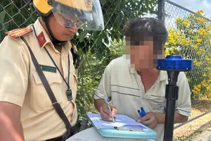 CSGT TP.HCM xử lý hàng ngàn vi phạm, giữ vững trật tự dịp lễ 30-4 và 1-5