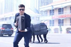 Video cảnh vệ tiêu diệt khủng bố, bảo vệ yếu nhân trong tình huống diễn tập