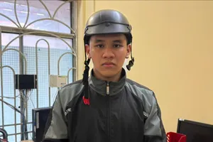 Công an phường Tân Thuận bắt nhanh nghi can trộm xe máy