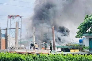 Cháy nhà ngăn phòng cho thuê trên đường Đỗ Mười, nhiều người mất nơi ở