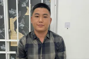 Bắt nam thanh niên đấm gãy mũi tài xế xe công nghệ ở đường Trường Chinh