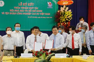 Hội Nhà báo TP.HCM ký hợp tác Tập đoàn công nghiệp cao su VN