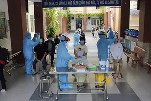 Phú Nhuận xét nghiệm hơn 1500 thí sinh thi tốt nghiệp THPT