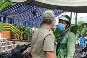 Phường thông tin về clip bảo vệ dân phố tát tài xế Grab lan truyền trên mạng