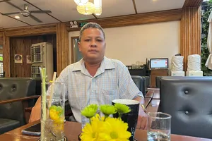 1 người tố giác đến công an TP.HCM bị lừa hơn 5 tỉ đồng để 'chạy' thi hành án