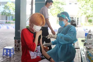 Phú Nhuận tiêm vắc xin cho trẻ em không thuộc diện học sinh tại các trường