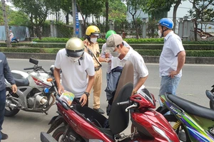 Bình Thạnh xử lý hàng loạt vi phạm trong ngày đầu cao điểm trấn áp tội phạm