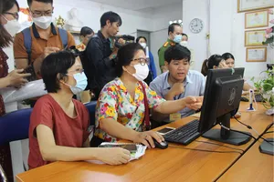 Phú Nhuận lập 60 điểm dịch vụ công trực tuyến ở các phường