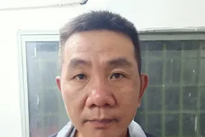 Một trinh sát Công an TP.HCM bị thương khi vây bắt kẻ giật dây chuyền 