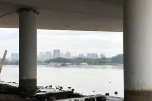 Phát hiện thêm thi thể nam thanh niên ở chân cầu Thủ Thiêm 1 