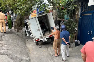 Vụ ô tô tải tông CSGT ở Bình Thạnh: Xe máy trong thùng là tang vật vụ trộm ở Đồng Nai 