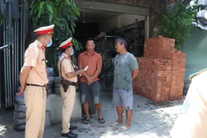 CSGT TP.HCM xử phạt hơn 5.000 ô tô, xe khách vi phạm sau 1 tháng 