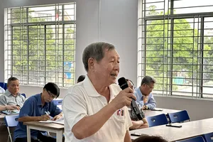 Cử tri Gò Vấp nêu việc ‘loạn thu phí’, học thêm với các ĐBQH