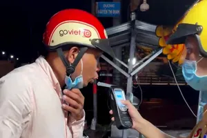 Người ném đá vào đầu CSGT: Vi phạm nồng độ cồn mức cao nhất