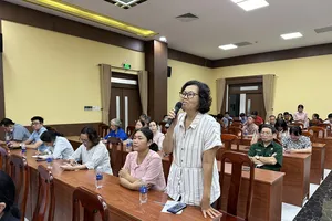 Cử tri TP.HCM: Cần ban hành thống nhất một bộ sách giáo khoa chung