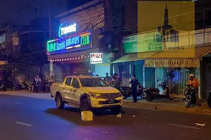 Bình Thạnh: Điều tra 5 thanh niên rượt chém người trên đường Nguyễn Xí