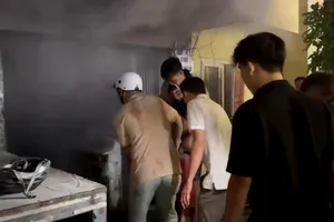 Bộ đội biên phòng kịp thời dập tắt đám cháy tiệm photo