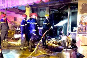 Cháy rụi tiệm cơm tấm ở TP Thủ Đức
