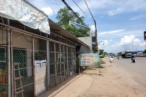 Các tiệm phá xe trên Quốc lộ 51 đóng cửa hàng loạt