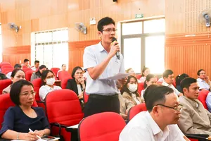 Cử tri ngành y tế Quảng Ngãi phản ánh tình trạng thiếu nhân lực y tế tại địa phương