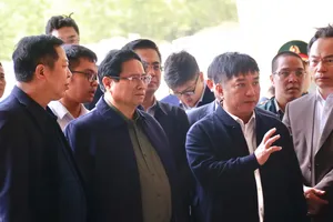 Thủ tướng kiểm tra các dự án giao thông trọng điểm của tỉnh Quảng Ngãi 