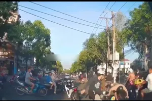 Công an xác minh vụ nam thanh niên đánh người sau va chạm giao thông ở Đồng Nai