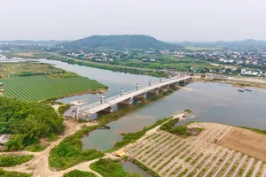 Dang dở công trình đập dâng nghìn tỉ ở Quảng Ngãi