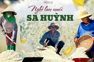 200 năm nghề làm muối Sa Huỳnh ở Quảng Ngãi