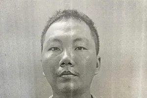 Giả danh shipper chiếm đoạt tài sản rồi đem bán