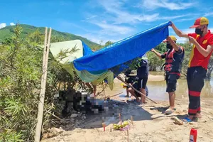 Quảng Ngãi: Tìm thấy thi thể nạn nhân bị nước cuốn ở cầu Thạch Nham