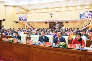 HĐND Quảng Ngãi thông qua nghị quyết hỗ trợ cán bộ Kon Tum cũ về Quảng Ngãi làm việc