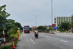 Cục trưởng CSGT chuyển tin xe khách chở quá số người cho CSGT Quảng Ngãi xử lý