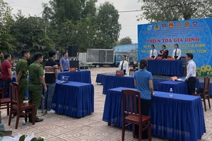 Bình Dương: Phiên tòa giả định về hậu quả của bạo lực gia đình