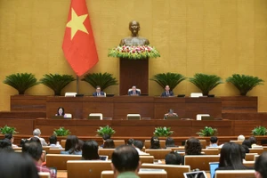  'Lai lịch' hay 'lý lịch' trên thẻ Căn cước?