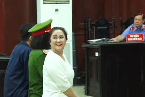 Bà Nguyễn Phương Hằng nói đồng ý với trình bày của bị cáo Đặng Anh Quân 